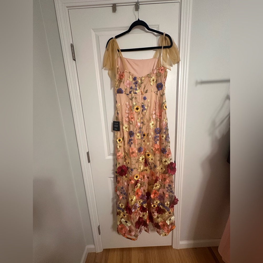 Lulu's Blush Dress with Gold Embroidery - Picture 5 of 5